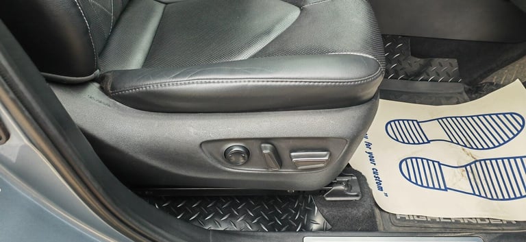 2021 Toyota Highlander 2.5 VVT-h Excel CVT 4WD Euro 6 (s/s) 5dr ESTATE Petrol/Electric Hybrid Aut...