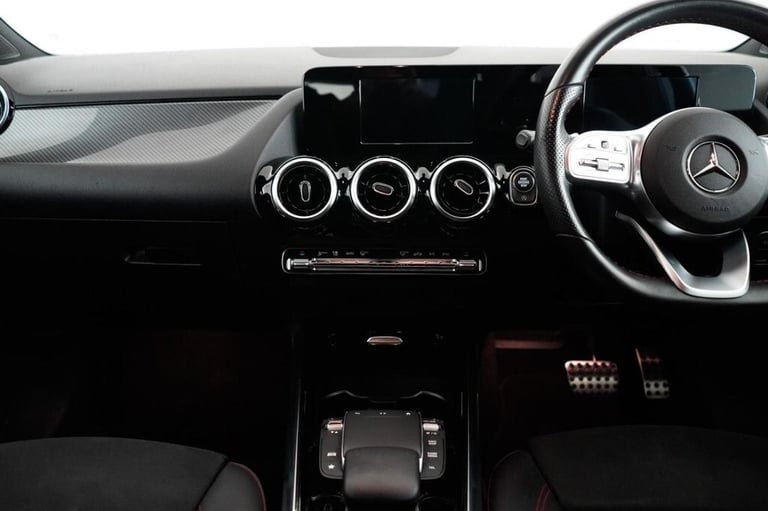 2021 Mercedes-Benz GLA 1.3 GLA180 AMG Line SUV 5dr Petrol 7G-DCT Euro 6 (s/s) (136 ps) HATCHBACK ...