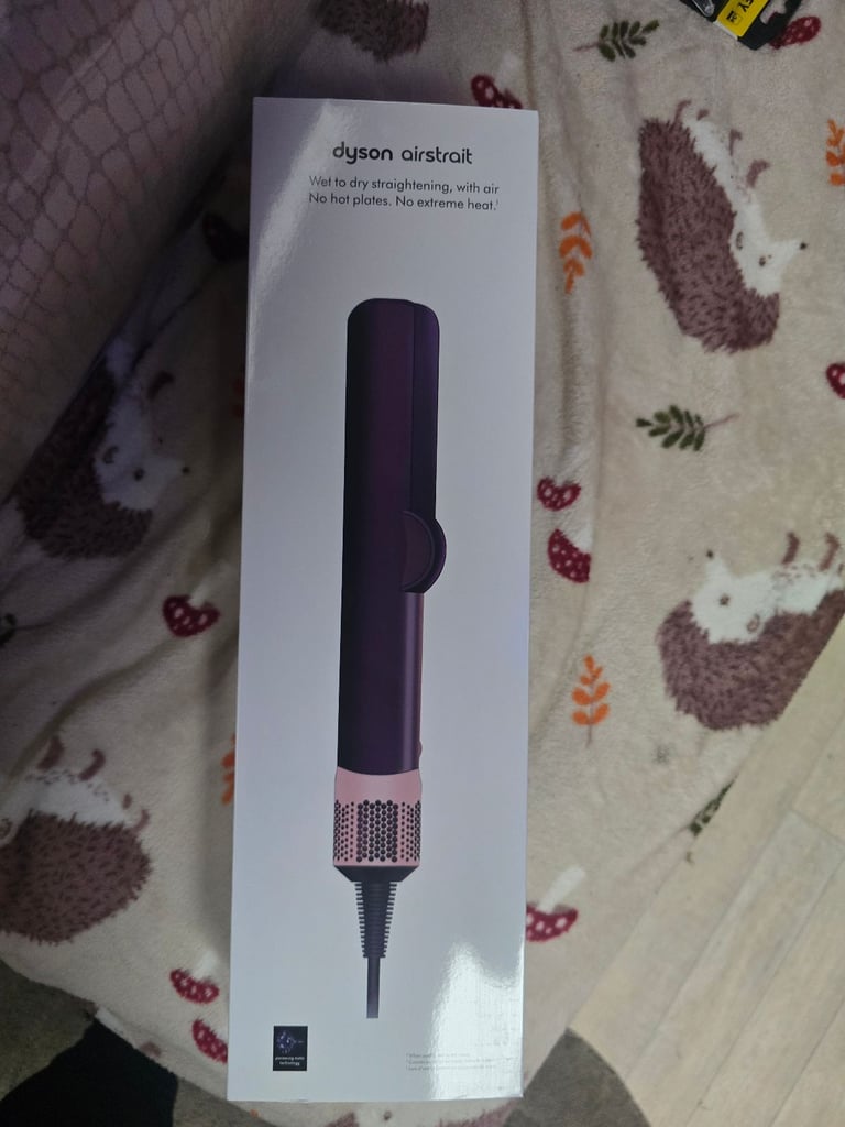 Dyson air straight brand new
