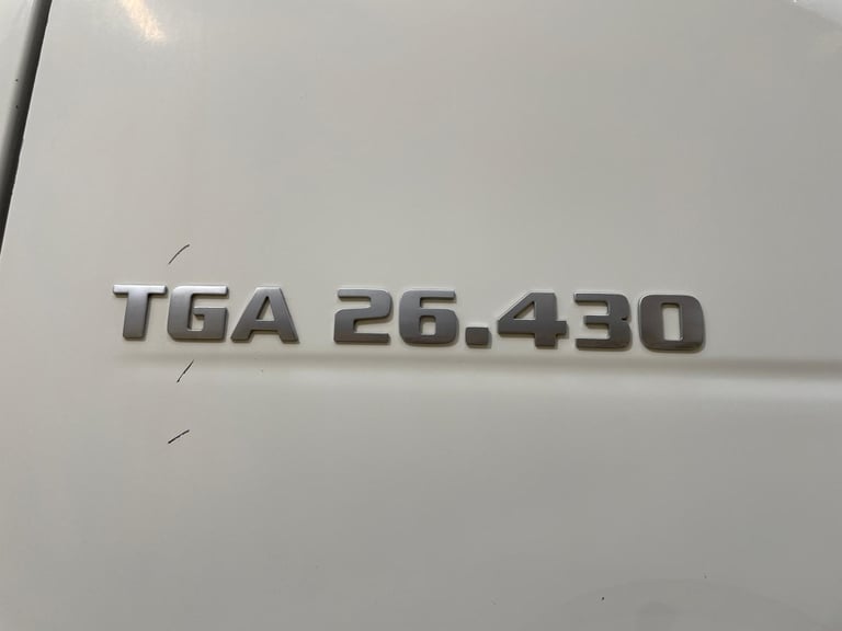 MAN TGA 26.430 6X2 PET REGS TRACTOR UNIT - 2005 - DK55 HXN