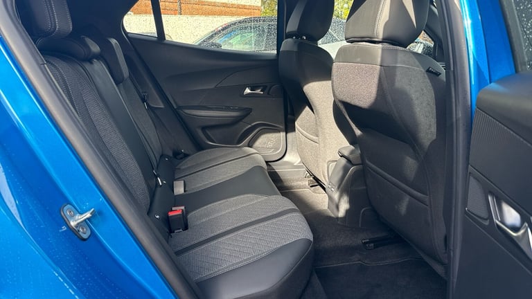 2023 Peugeot 2008 1.2 PureTech 130 Allure 5dr Petrol Estate Estate Petrol Manual