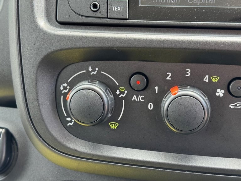 2016 Renault Trafic LL29 ENERGY dCi 120 Business+ Van PANEL VAN DIESEL Manual