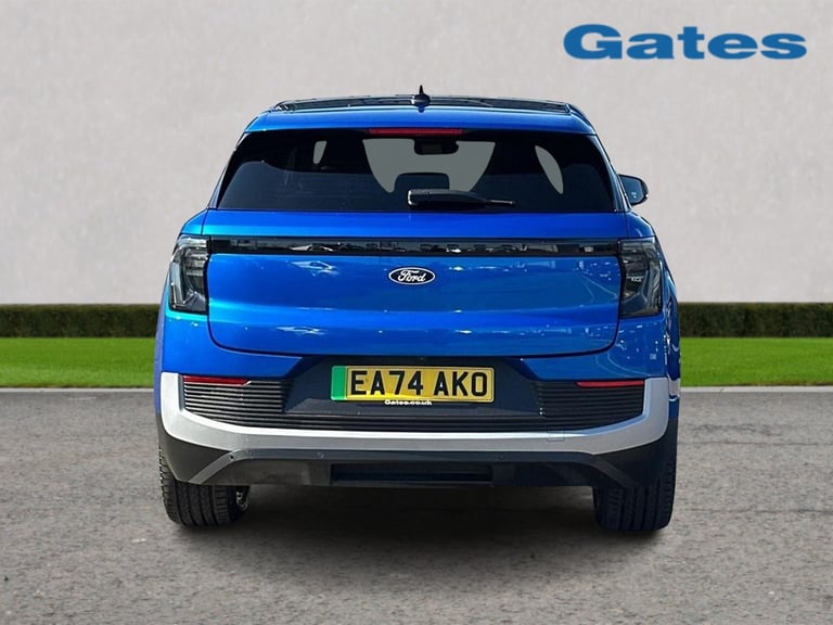 2024 Ford Explorer 5Dr Premium Extended Range 2WD Auto Estate Electric Automatic