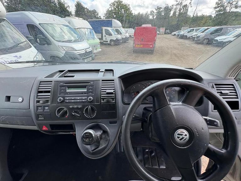 2009 Volkswagen Transporter Shuttle 2.5TDI PD 174PS SE Minibus MPV DIESEL Manual