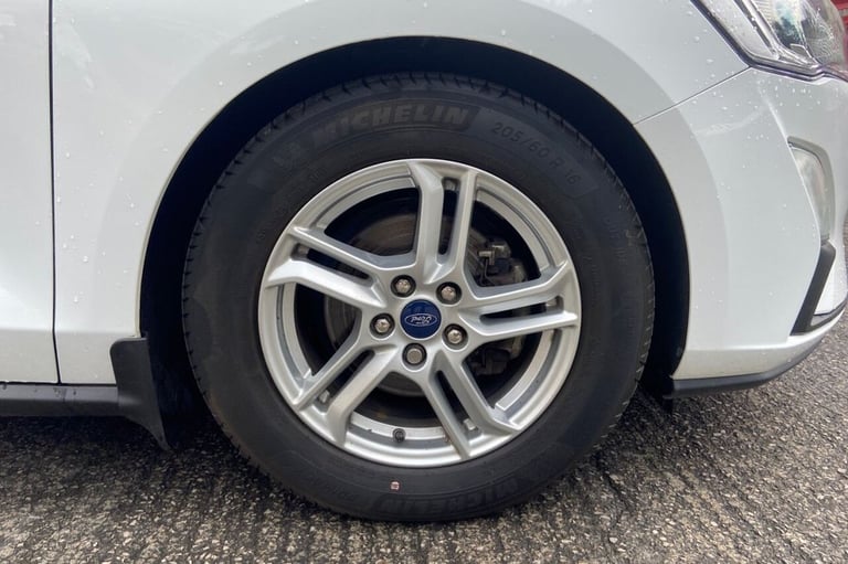 2020 20 FORD FOCUS 1.0T ECOBOOST ZETEC HATCHBACK 5DR PETROL MANUAL EURO 6 (S/S) 