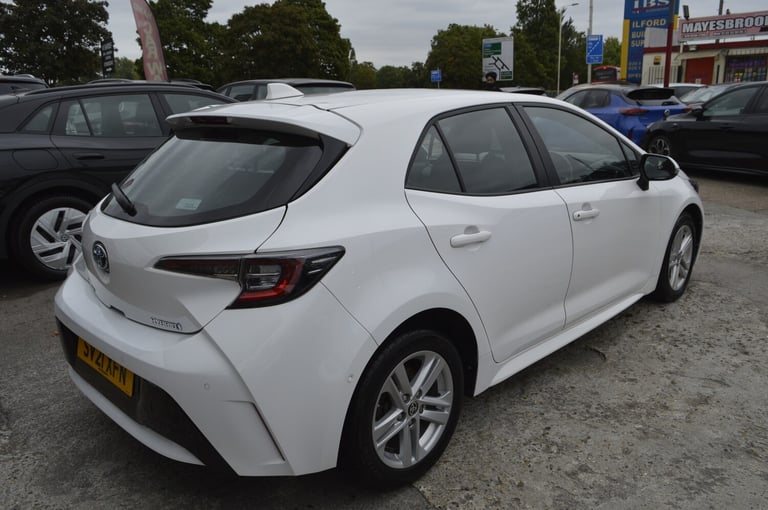 2021 Toyota Corolla 1.8 VVT-i Hybrid Icon Tech 5dr CVT ONE 2021 OWNER SAT NAV HATCHBACK Petrol/El...