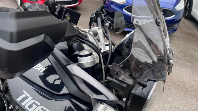2017 Triumph TIGER Tiger 800 XRX (15MY) just arrived in stock full spec to follow.  Petrol Manual