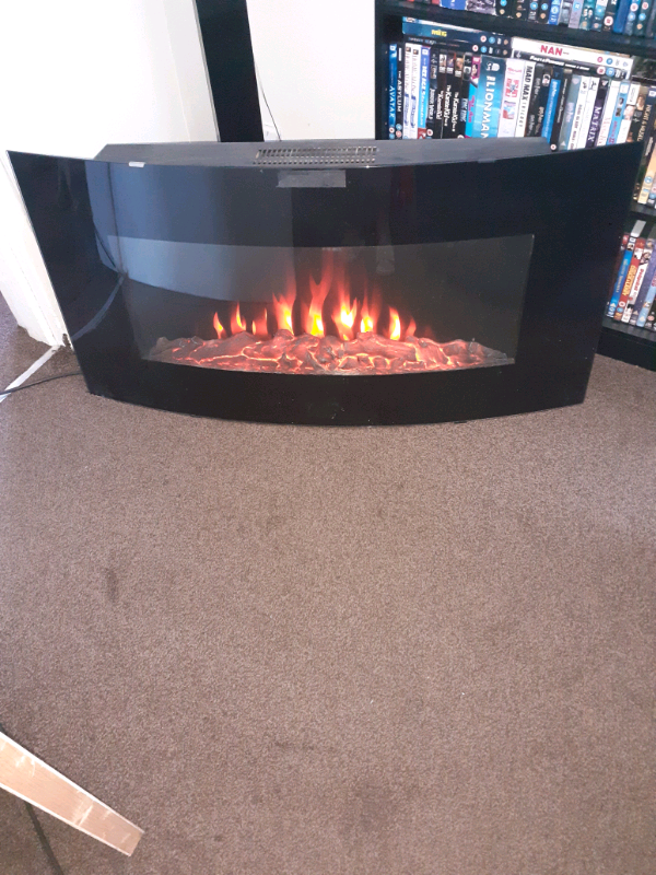 Electric Fire With The Wall Bracket