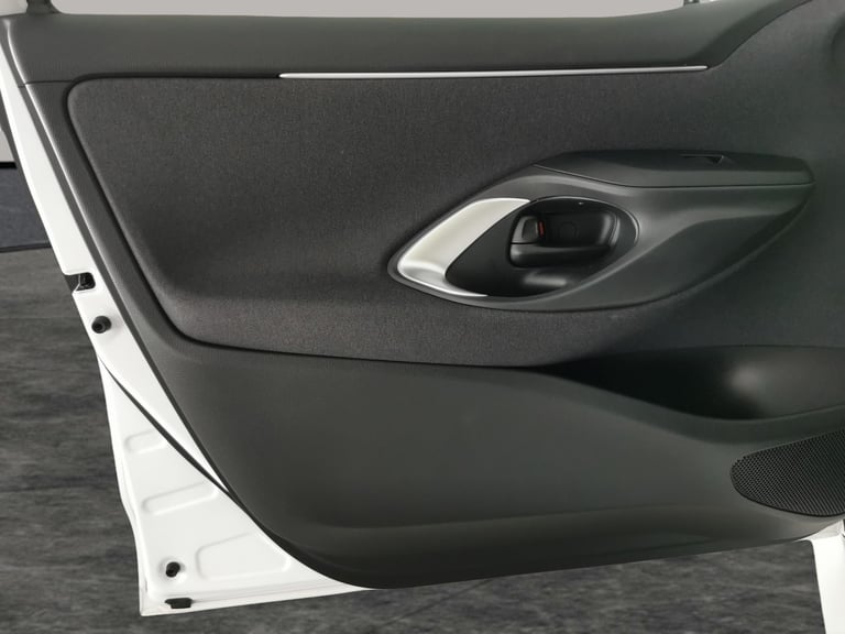 2023 Toyota Yaris 1.5 VVT-h Design Hatchback 5dr Petrol Hybrid E-CVT Euro 6 (s/s) (116 ps) -  Hat...