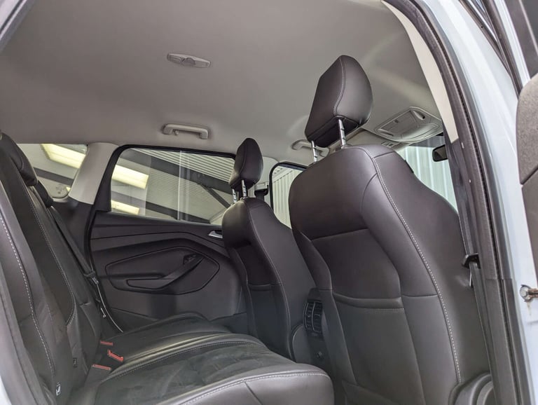 2017 Ford Kuga 2.0 Kuga Titanium TDCi 4x4 4WD 5dr SUV Diesel Manual