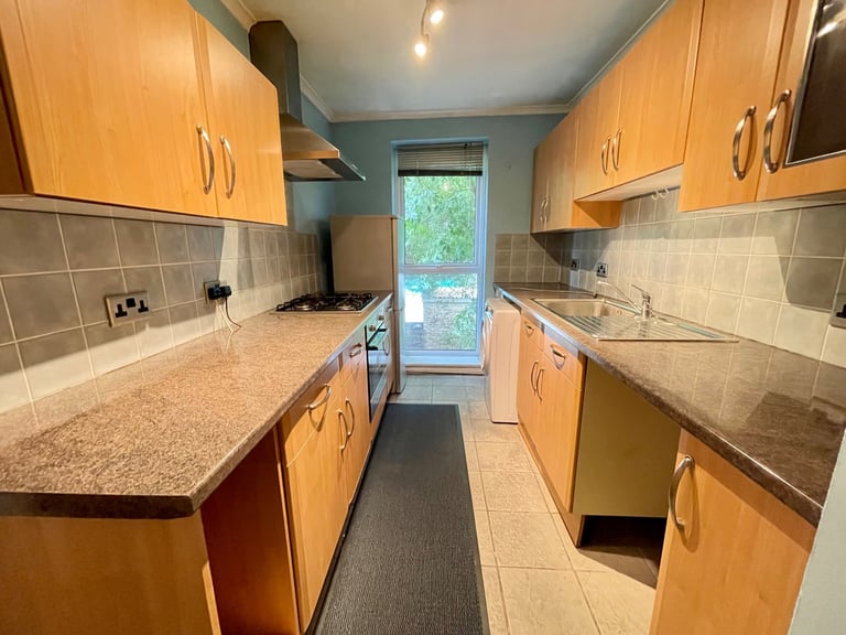 1 Bedroom Flat Uxbridge 