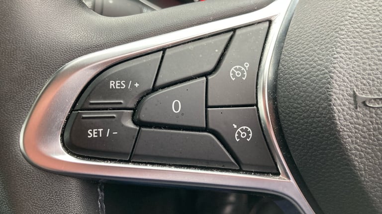 2021 Renault Captur 1.3 TCE 140 Iconic 5dr HATCHBACK PETROL Manual