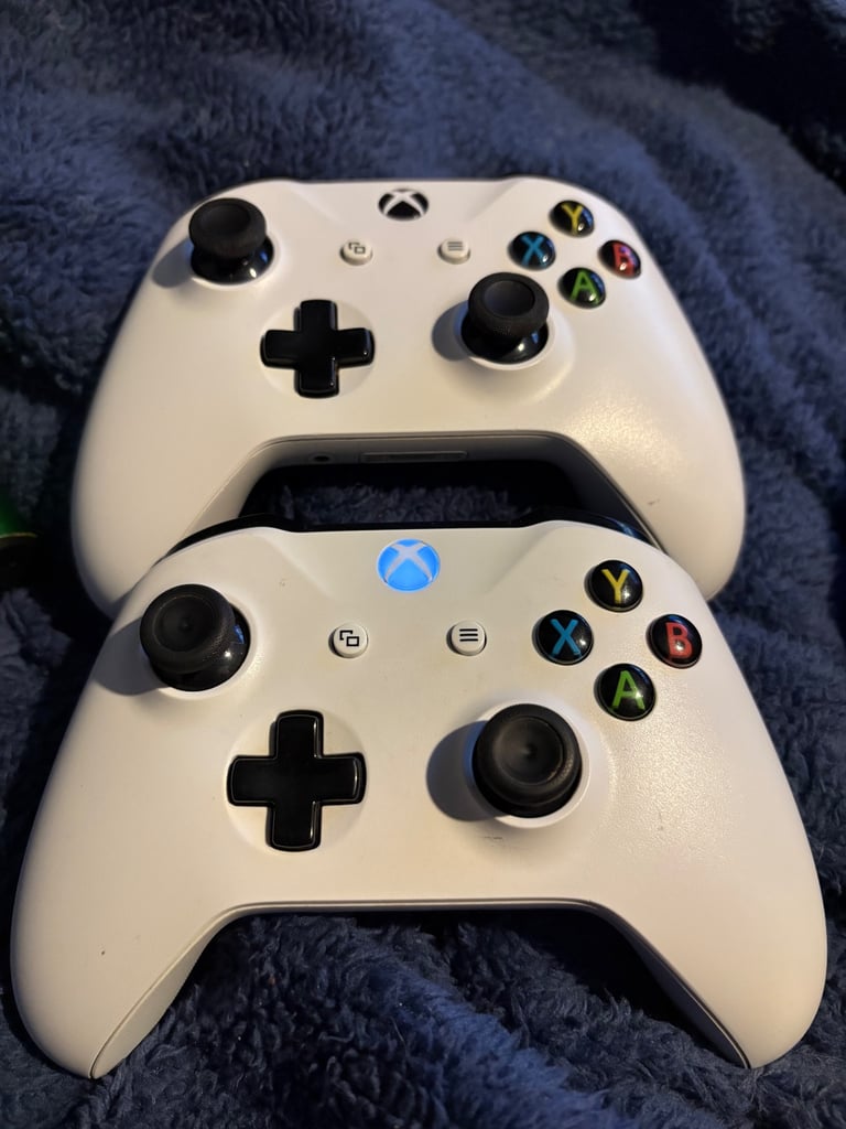 Xbox one controllers white 