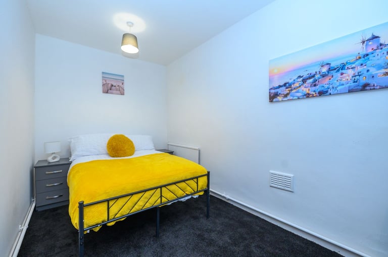 Long term stays Free parking Broadgreen Liverpool