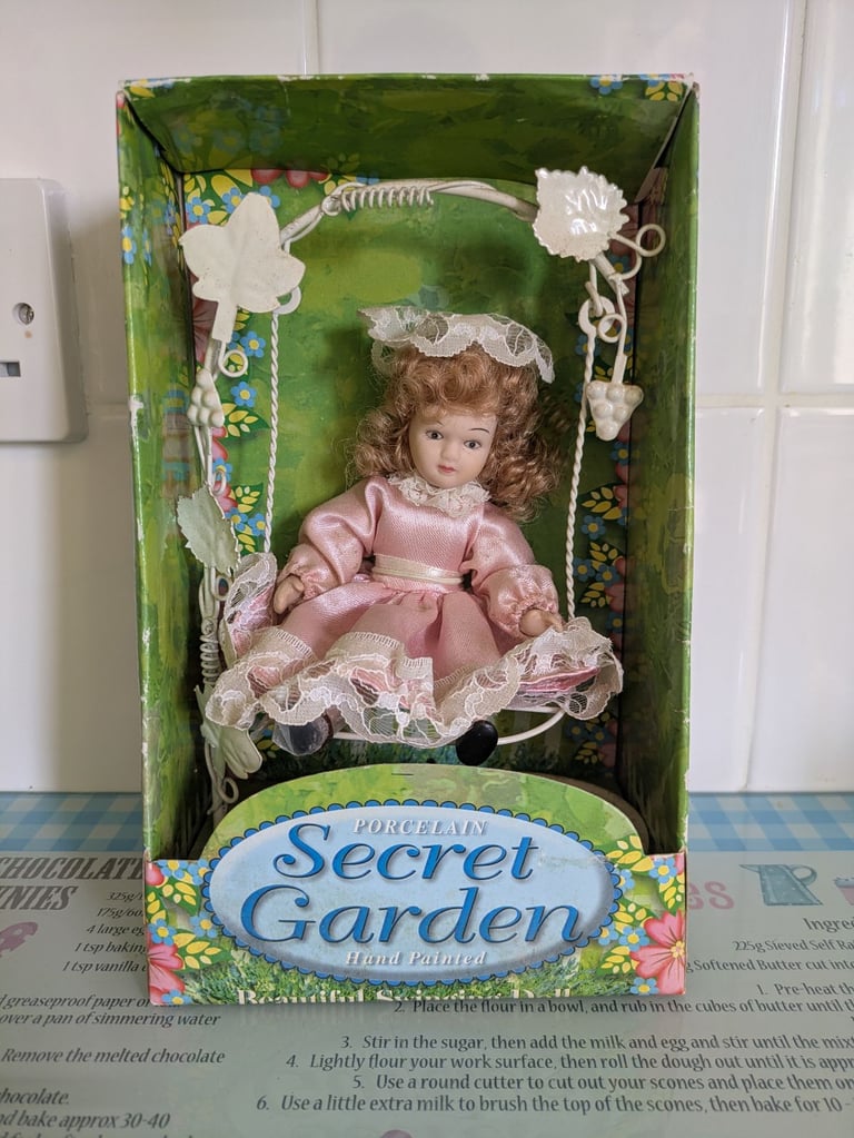 Secret Garden vintage porcelain doll 
