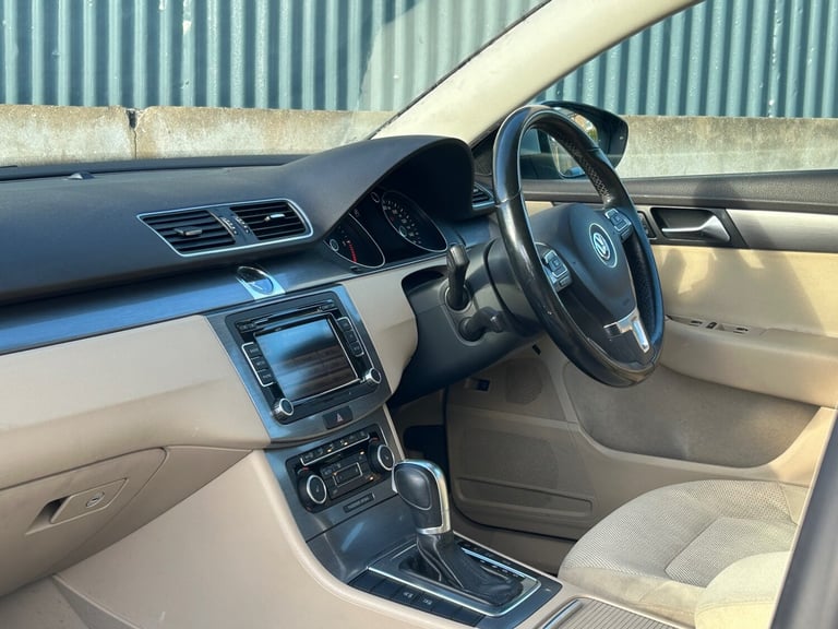 2011 Volkswagen Passat 2.0 TDI Bluemotion Tech SE 5dr DSG ESTATE Diesel Automatic