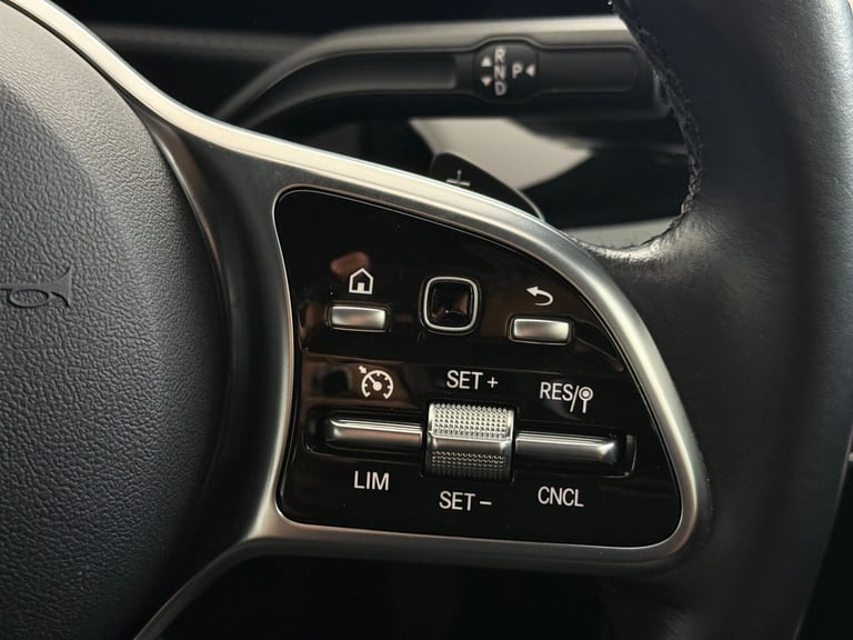 2022 Mercedes-Benz A-Class 1.3 A200 Sport (Executive) 7G-DCT Euro 6 (s/s) 5dr HATCHBACK Petrol Au...