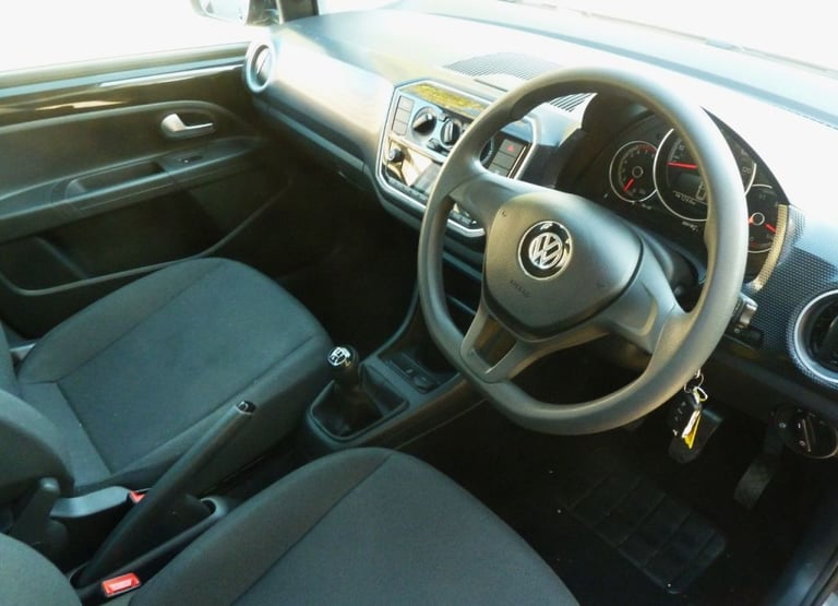  Volkswagen Up 1.0 Move Up 5dr Petrol