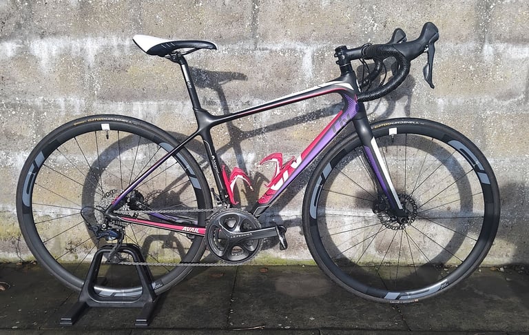 Giant Liv Avail womens road bike size small carbon frame shimano ultegra