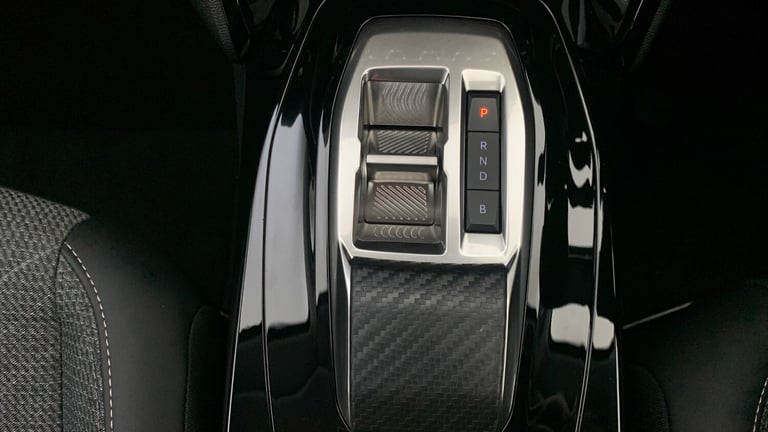2024 Peugeot 208 50kWh E-Style Hatchback 5dr Electric Auto (7.4kW Charger) (136 ps) Hatchback Ele...