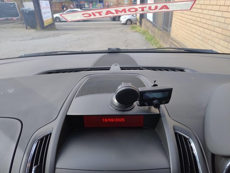 2014 Vauxhall Zafira Tourer 2.0 CDTi Exclusiv Auto Euro 5 5dr MPV Diesel Automatic