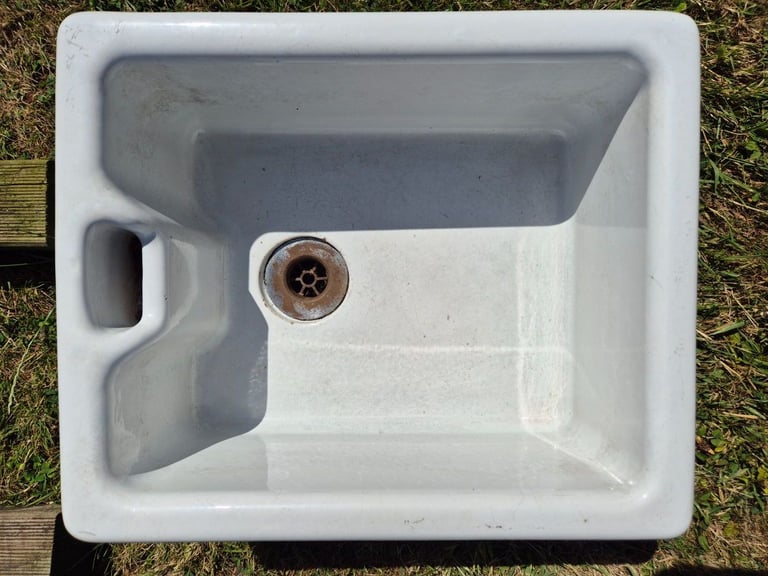 image for Belfast sink rare vintage Reflectoware Chadwick - 46cm long x 38cm wide x 20cm deep