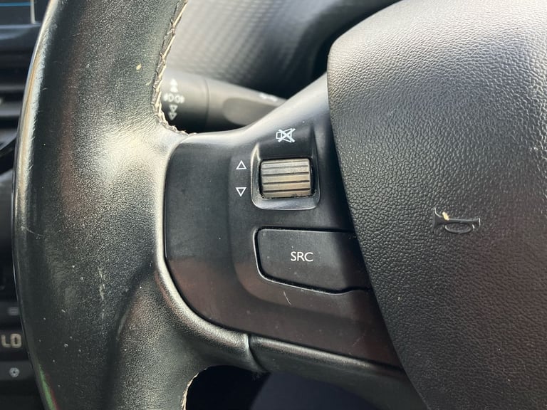 2019 Peugeot 208 1.2 PureTech 82 Tech Edition 5dr [Start Stop] Hatchback Manual