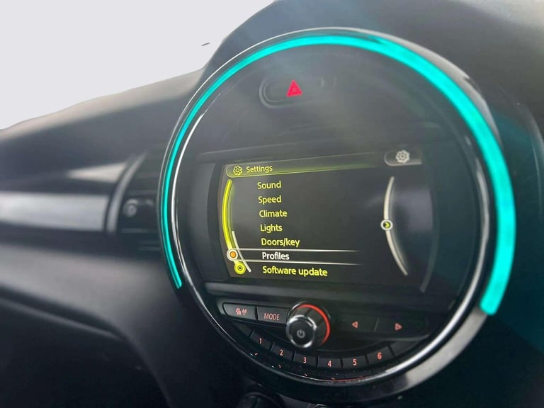 2016 MINI Convertible 1.5 Cooper D Euro 6 (s/s) 2dr CONVERTIBLE Diesel Manual