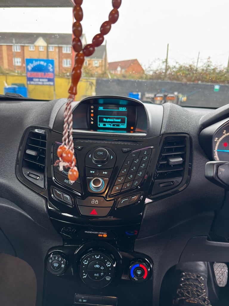 Ford, FIESTA, Hatchback, 2013, Manual, 998 (cc), 5 doors