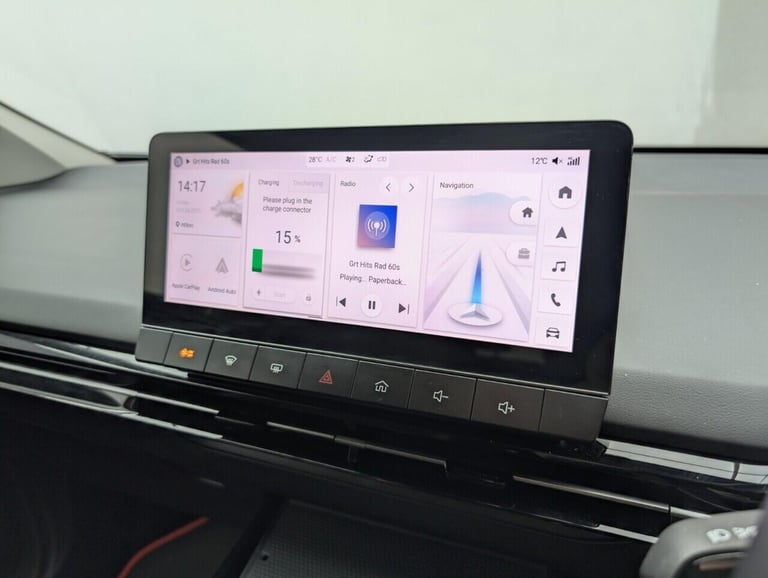 2025 MG MG4 64kWh Trophy Long Range Hatchback 5dr Electric Auto (203 ps) - APPLE CARPLA HATCHBACK...