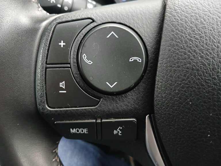 2016 Toyota Auris 1.6 D-4D Business Edition Euro 6 (s/s) 5dr HATCHBACK Diesel Manual