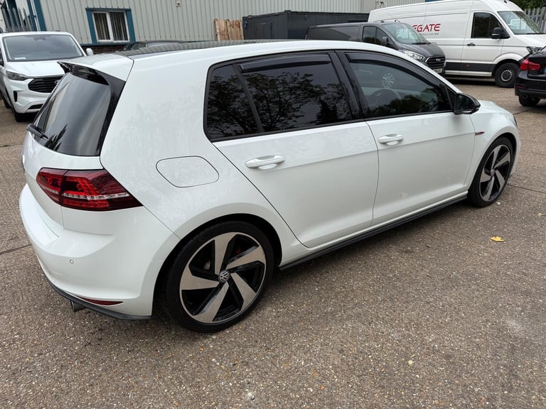 2022 Volkswagen Golf 2.0 TSI BlueMotion Tech GTI Hatchback 5dr Petrol DSG Euro 6 (s/s) (220 ps) P...