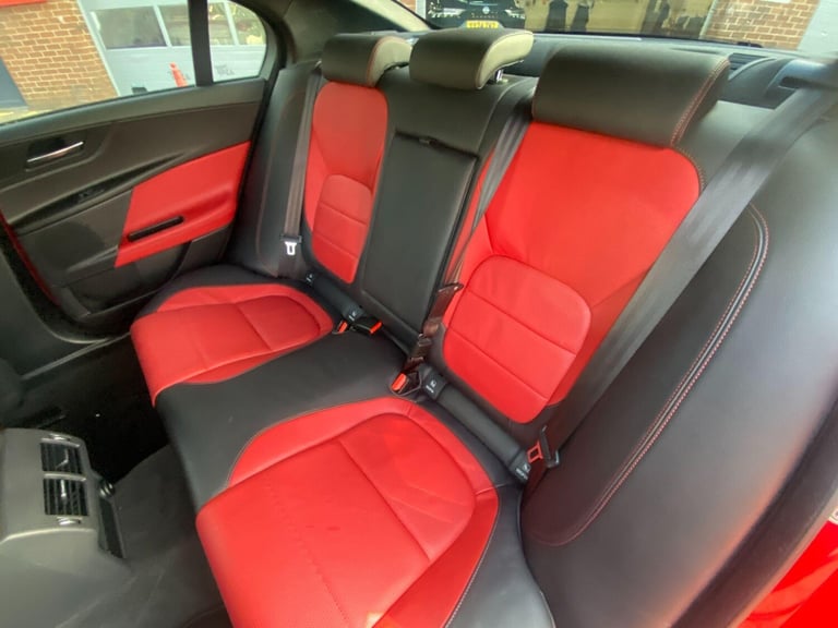 2019 Jaguar XE 2.0 [250] R-Sport 4dr Auto SALOON PETROL Automatic