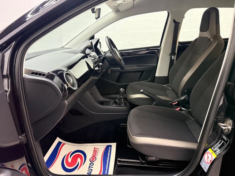2014 Volkswagen 1.0 High UP! Petrol/Manual/5DR