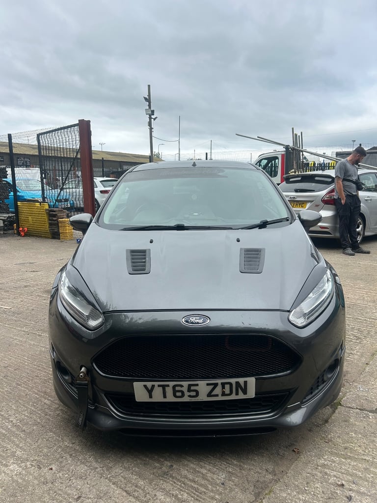 2015 ford fiesta 1 litre petrol 