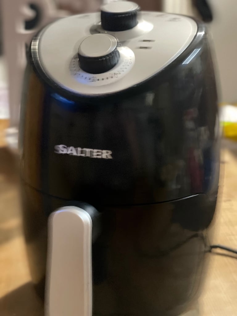 image for Salter air fryer