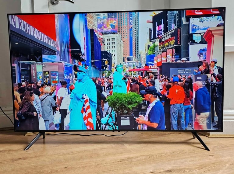 Samsung 55 inch 4K Crystal Ultra HD Smart HDR LED TV with Latest Apps