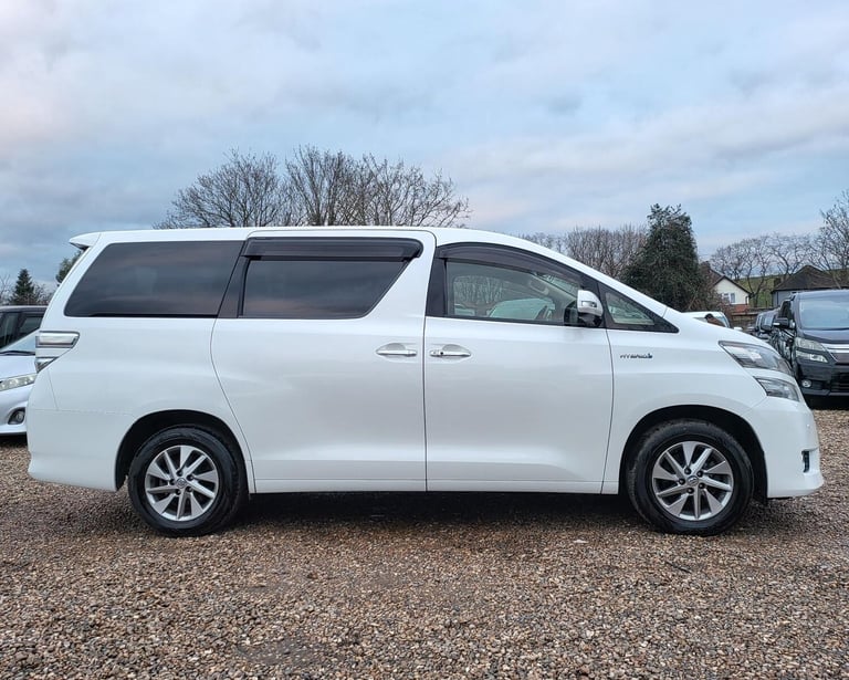 2013 FRESH IMPORT TOYOTA VELLFIRE ALPHARD HYBRID AUTOMATIC 7 SEATER ULE FREE