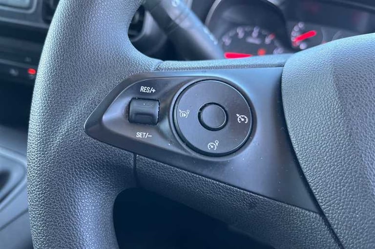 2022 Vauxhall Combo 1.5 Turbo D 2000 Sportive Panel Van 5dr Diesel Manual L1 H1 Euro 6 (100 ps) P...