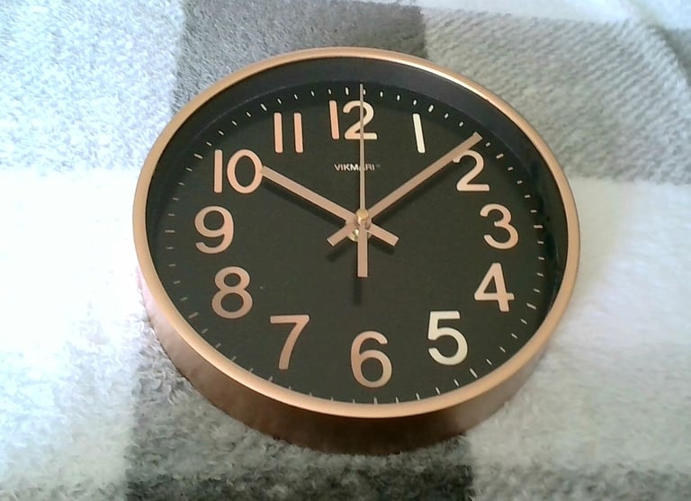 image for WALL CLOCK, CROCHET KIT, USB FRIDGE FOR 1 CAN, MINIATURE RADIO