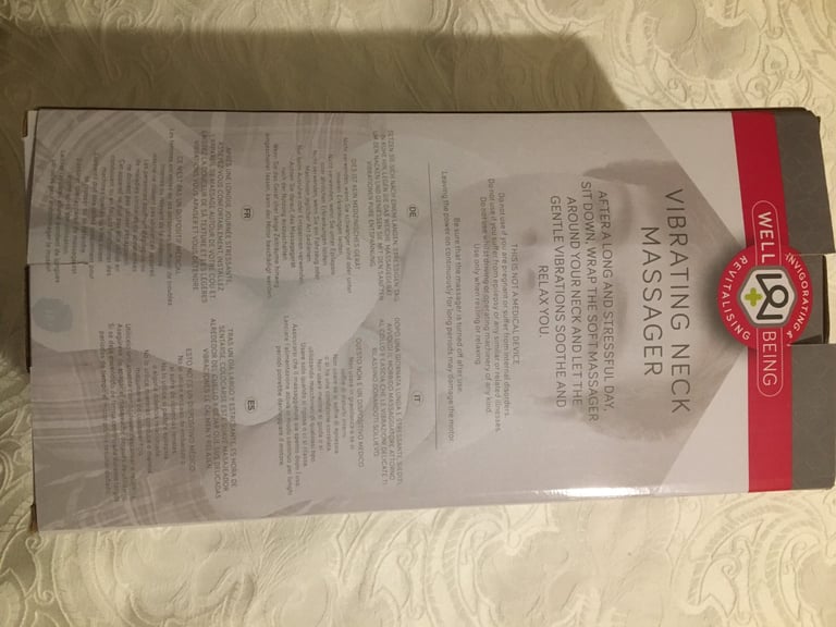 NEW VIBRATING NECK MASSAGER