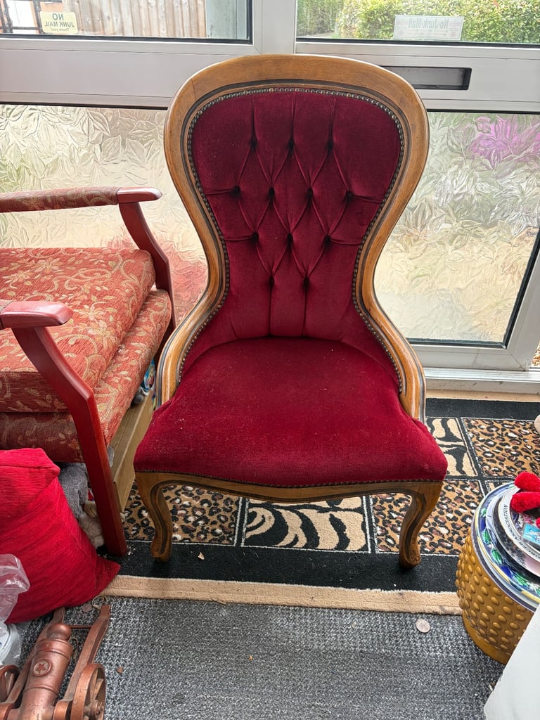 image for Vintage regency style petite button back 