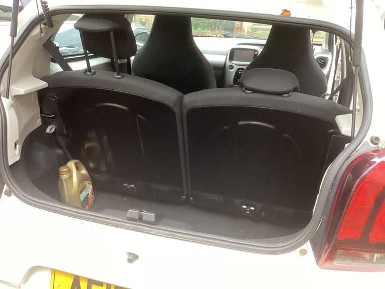 Peugeot, 108, Hatchback, 2017, Manual, 998 (cc), 5 doors