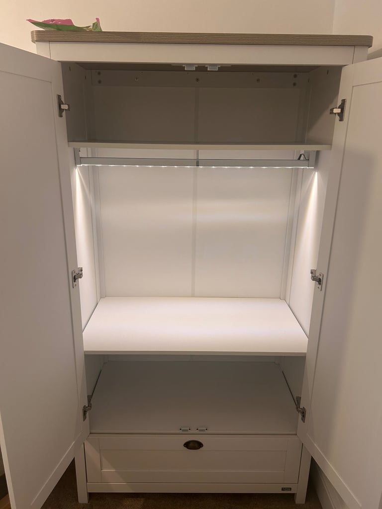 Tutti Bambini Verona Nursery Furniture - Wardrobe and Chest of Drawers