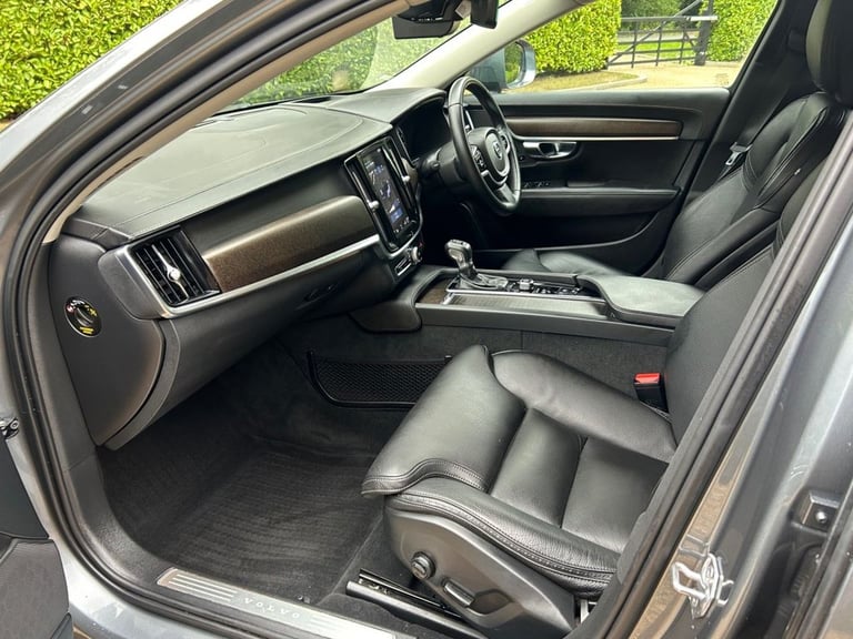 2020 Volvo V90 2.0 T5 Plus Estate 5dr Petrol Auto AWD Euro 6 (s/s) (250 ps) Estate Petrol Automatic