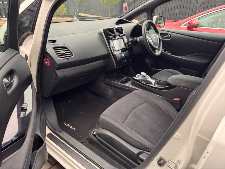 Nissan, LEAF, Hatchback, 2014, Other, 1 (cc), 5 doors