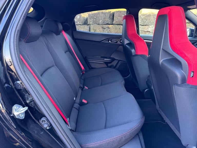 2018 (68) HONDA CIVIC 2.0 VTEC TYPE R GT 5DR MANUAL - 16,600 miles - 