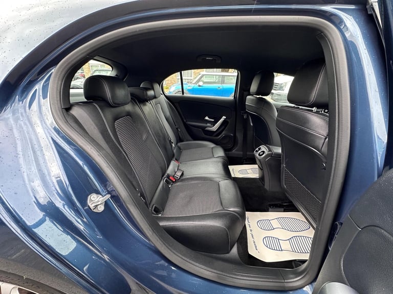 2019 Mercedes-Benz A-Class 1.3 A180 Sport (Executive) 7G-DCT Euro 6 (s/s) 5dr HATCHBACK Petrol Au...