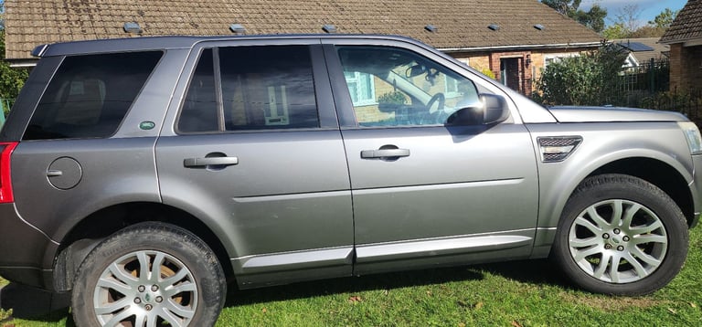 Land Rover, FREELANDER, Estate, 2009, Other, 2179 (cc), 5 doors
