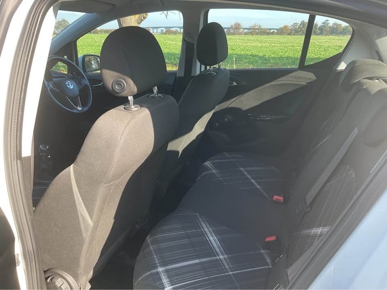 Vauxhall, CORSA, Hatchback, 2015, Manual, 1398 (cc), 5 doors